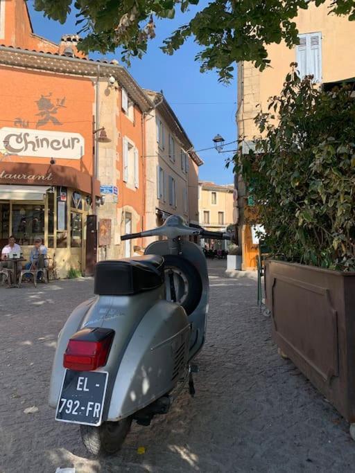 Appartamento La Terrasse Du Pont Jullian Charme Et Calme Dans Le Coeur Historique LʼIsle-sur-la-Sorgue Esterno foto