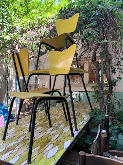 Appartamento La Terrasse Du Pont Jullian Charme Et Calme Dans Le Coeur Historique LʼIsle-sur-la-Sorgue Esterno foto